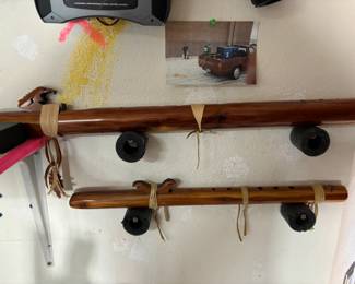 Only the bigger flute is available