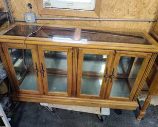 lighted curio cabinet 