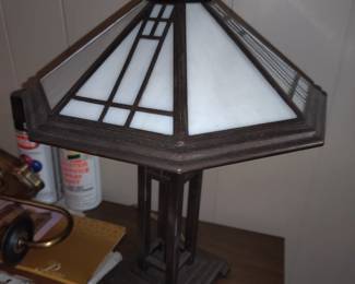 Stained glass lamp