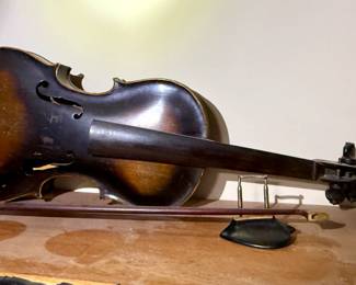 Antique violin and bow