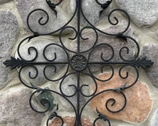 Metal wall decor (1 of 2)