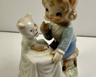 Milano Porcelain figurine