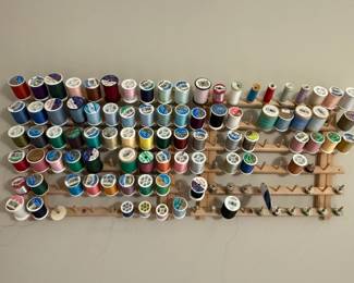 June Tailor wall thread holder
