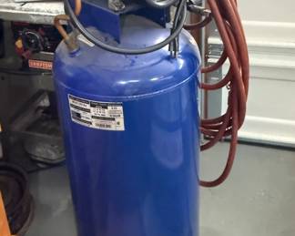 Campbell Hausfeld air compressor