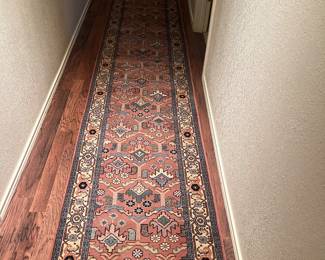 Hall runner 