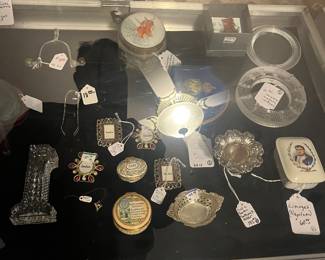 Lalique , small collectibles 