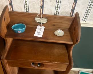 Kitchen shelf