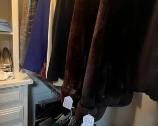 Ladies clothing 