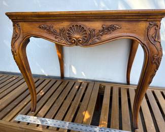 Henredon Villandry side table