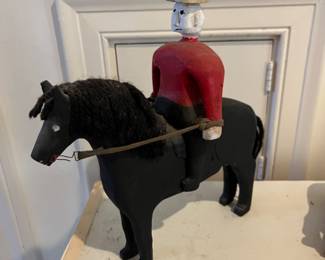 Kentucky folk art statue