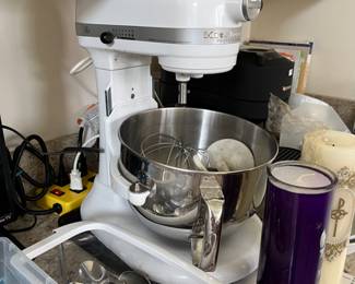lots of kitchen stuff, nice steel pans, KitchenAid mixers, lots of dishes, small utensils, etc
