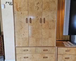 Henredon Entertainment Center 