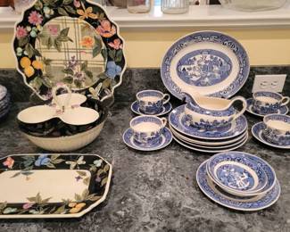 Homer Laughlin Blue & White