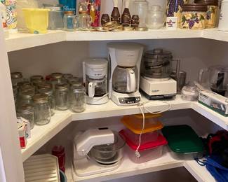 Mason Jars
Small Appliances