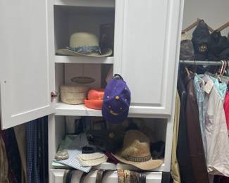 Awesome Belts with Buckles
Vintage Ladies’ Hats