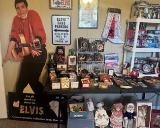 Elvis cut out! 