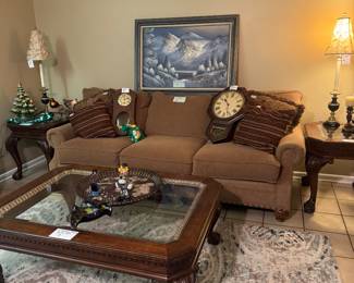 Like new Havertys sofa! 