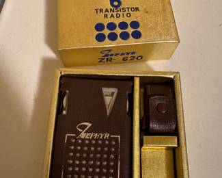 vintage Zepher 6 transistor radio in original box