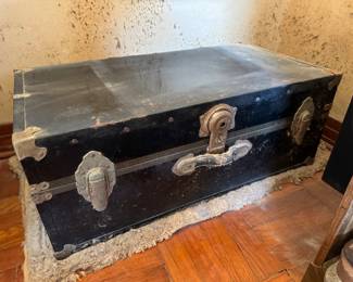 Vintage chest