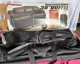 30 MegaPocket Rolling Duffel