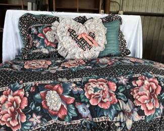 Full Size Blackwoods Interior Bedspread, Pillows And More