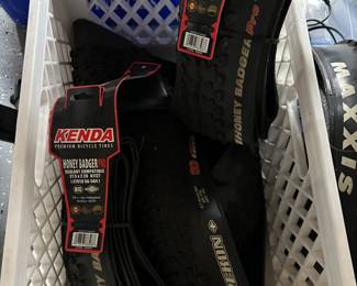 Kenda premium bicycle tires