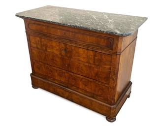 25 1114 18THC. MARBLE TOP CHEST
