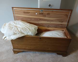 Lane cedar chest hope chest