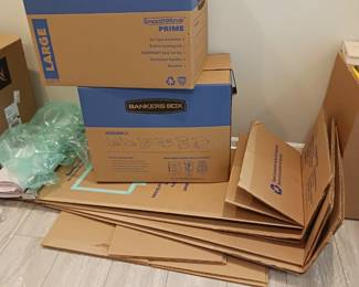 Moving boxes $1 each