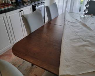 Vining room table is Amazing! Goes from 6’x4’ wide to 10’ long and 4’ wide!