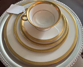Theadore Haviland China “Madison”  42 pcs