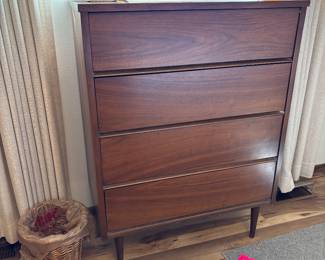 MCM 4 Drawer Dresser