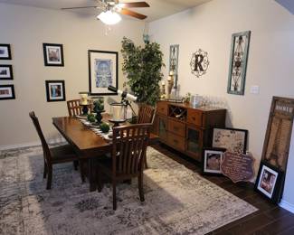 Dining Table w/ 4 Chairs & 1 Leaf & Matching Buffett
