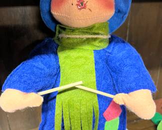 1990s Annalee Doll
