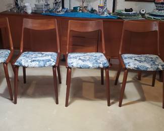 ****Check out This link to bid on MCM and a few other items. https://www.EstateSales.NET/MO/Saint-Charles/63303/marketplace/72982