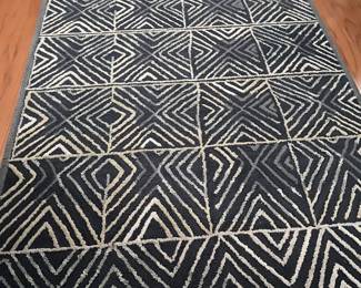 Gorgeous Area Rug 5 x 7