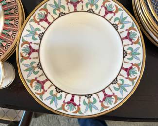 Lenox Tosca Pattern - Grand Tier Collection
