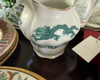 Vintage Booths Dragon green pattern