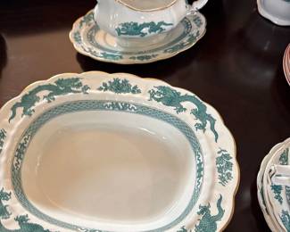 Booths of Staffordshire "Green Dragon" oval platter