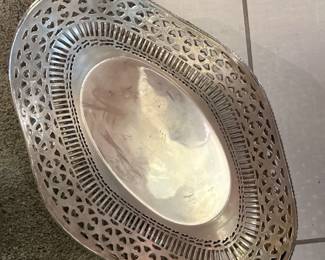 Vintage International Silver Co. 12" Pierced Bread Basket