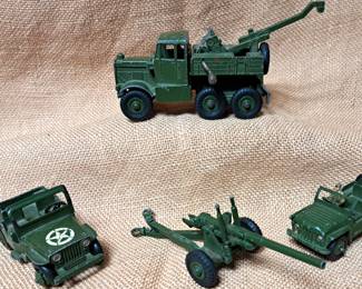 DINKY MILITARY TRUCKS