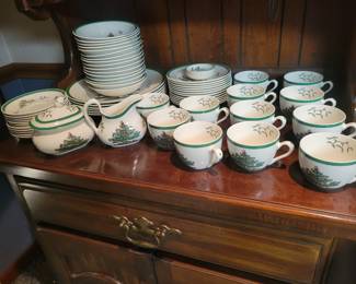 SPODE CHRISTMAS TREE S3324 dish ENGLAND SET