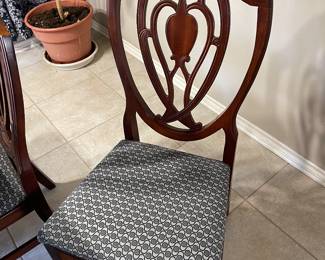 Chair for dining table 