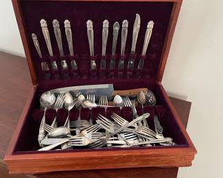 Mixed of silverware 