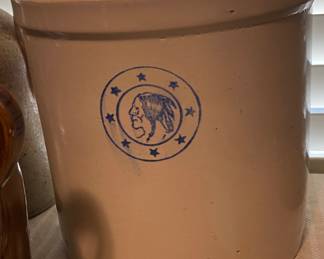 Small Louisville Pottery Stoneware Crock