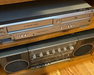 Sanyo VCR Player