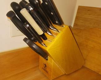 Hengkels knife block