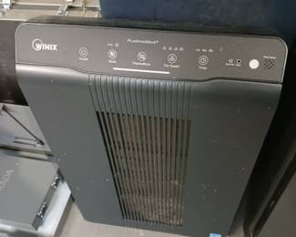 Air cleaner