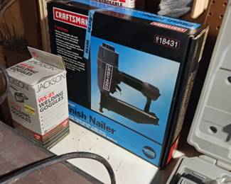Craftsman finish nailer pneumatic nail gun