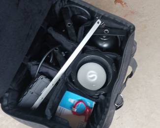 Portable professional photographic lighting